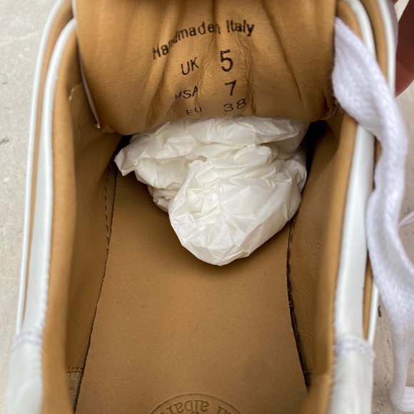 Royal Albartross - Picture 10 of 11